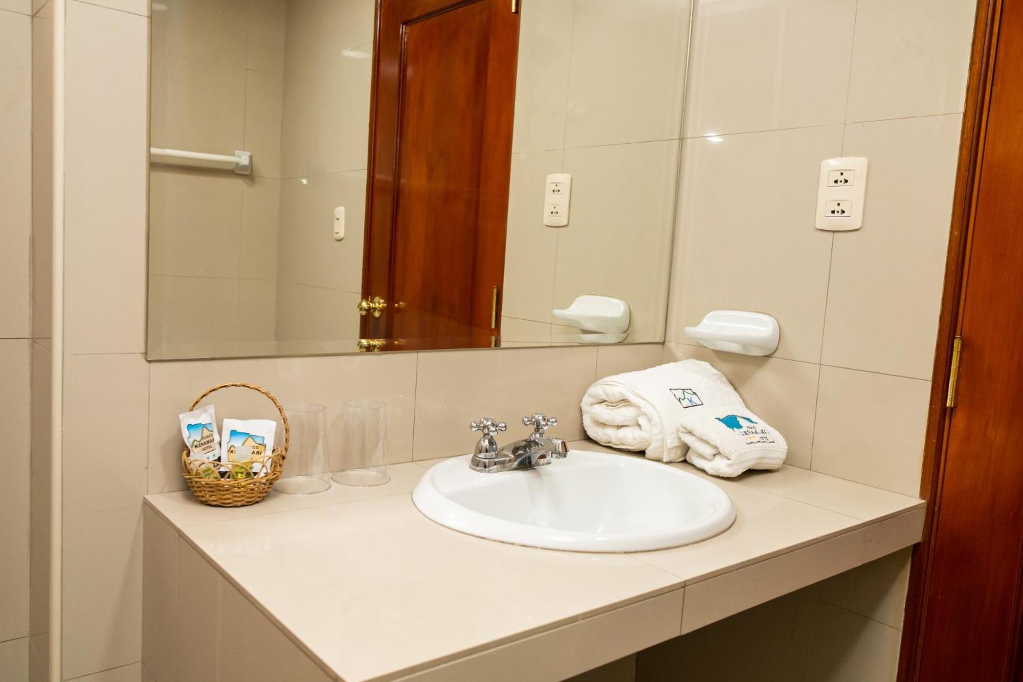 Kenamari Hotel קוסקו מראה חיצוני תמונה