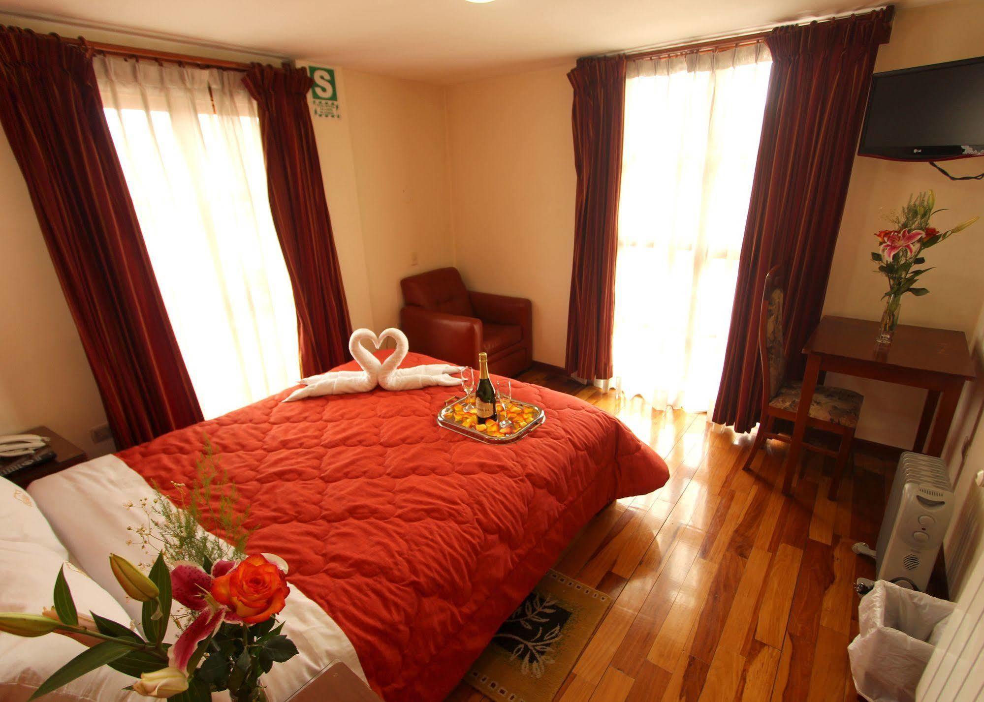 Kenamari Hotel קוסקו מראה חיצוני תמונה