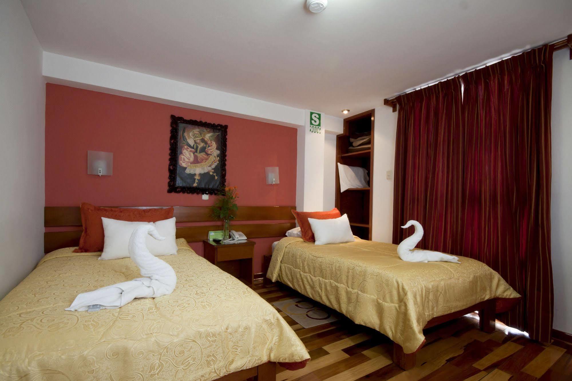 Kenamari Hotel קוסקו מראה חיצוני תמונה